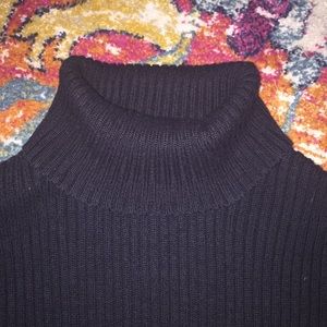 Turtleneck Size XL
